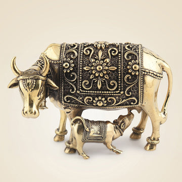 Kamdhenu Cow with Calf Brass Idol 2.5" – Lightweight Handcrafted Pooja Decor
