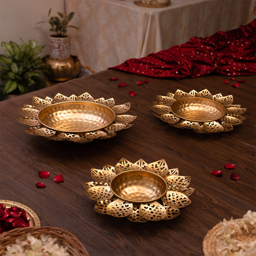 Decorative Lotus Petal Urli Bowl Set (Set of 3)