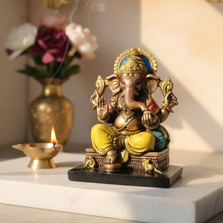 Rustic Ganesha Vighnaharta Antique Idol (7 inch)